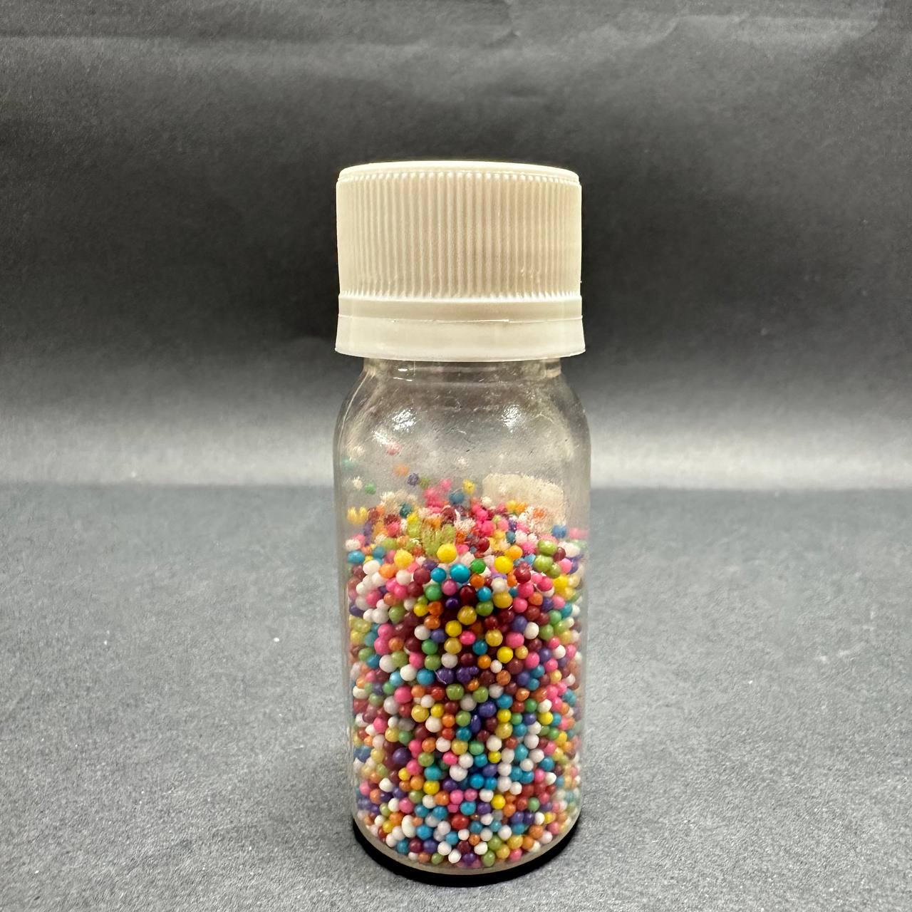 How to Evenly Add Sprinkles to the Side of Your Cake - YouTube